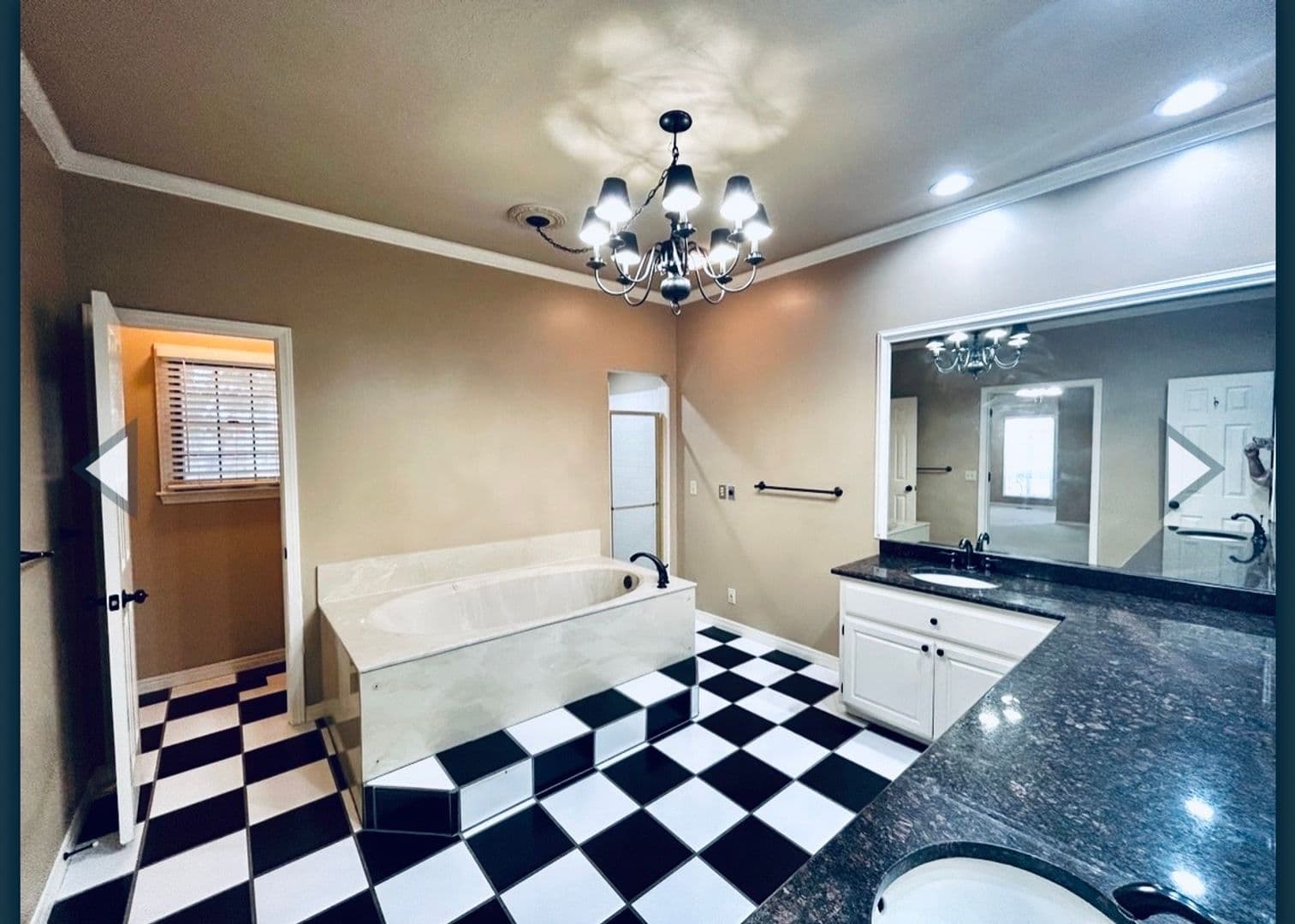 Tulsa House: 3622 E 87th Street
