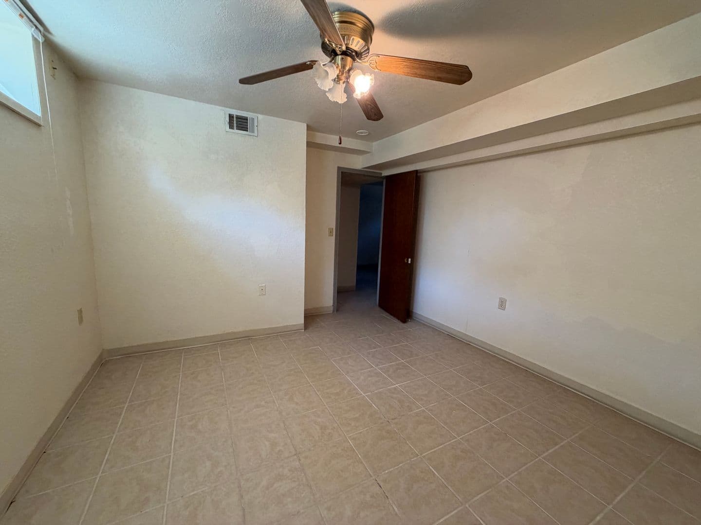 Tulsa House: 1208 S Florence Pl