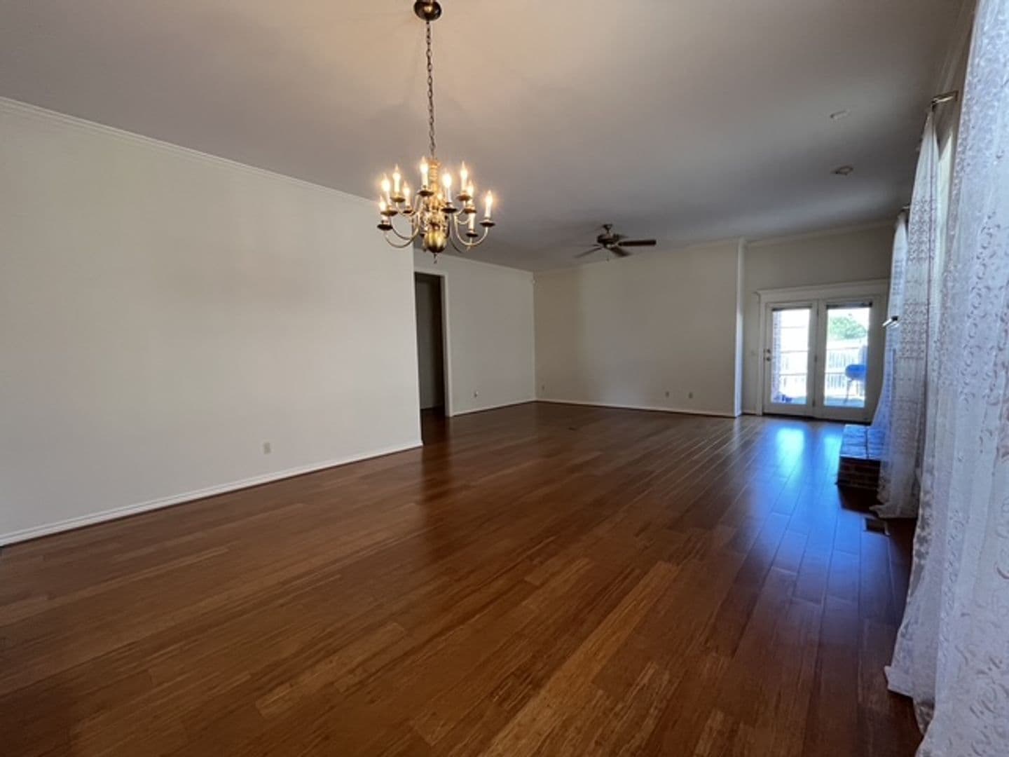 Tulsa House: 9146 S Florence Pl