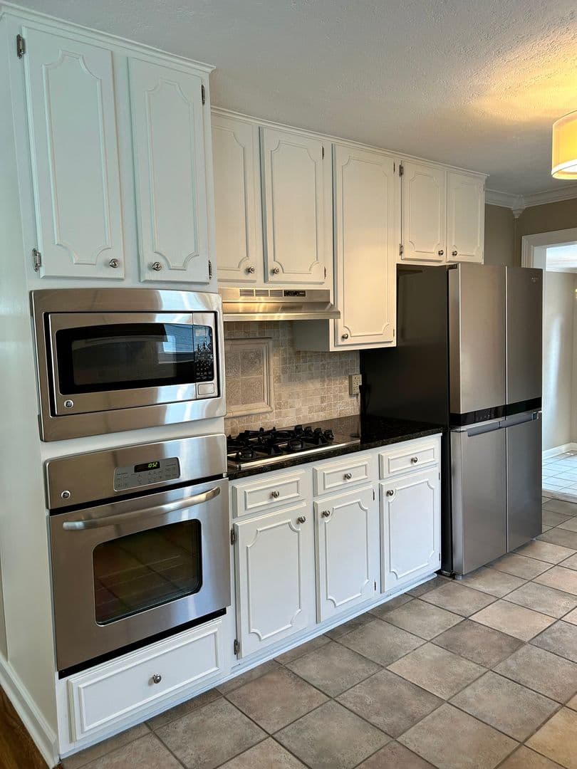 Tulsa House: 1648 E 36th St