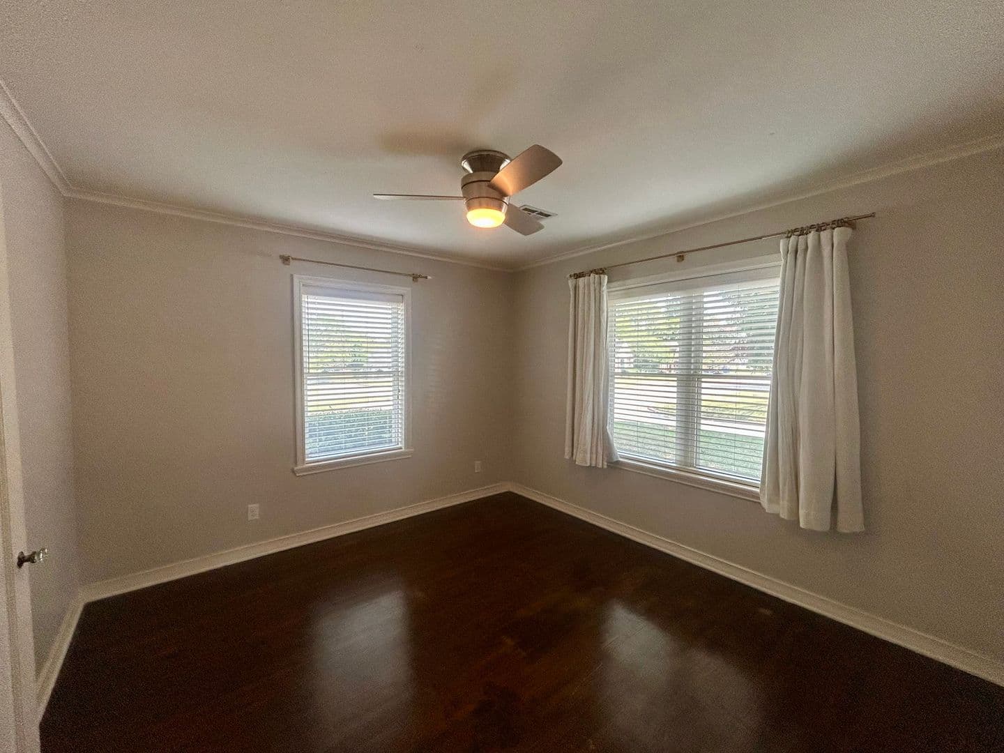 Tulsa House: 1348 S College Ave