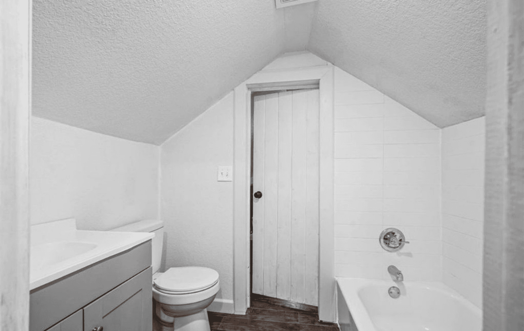 Van Buren House: 802 N 11 St