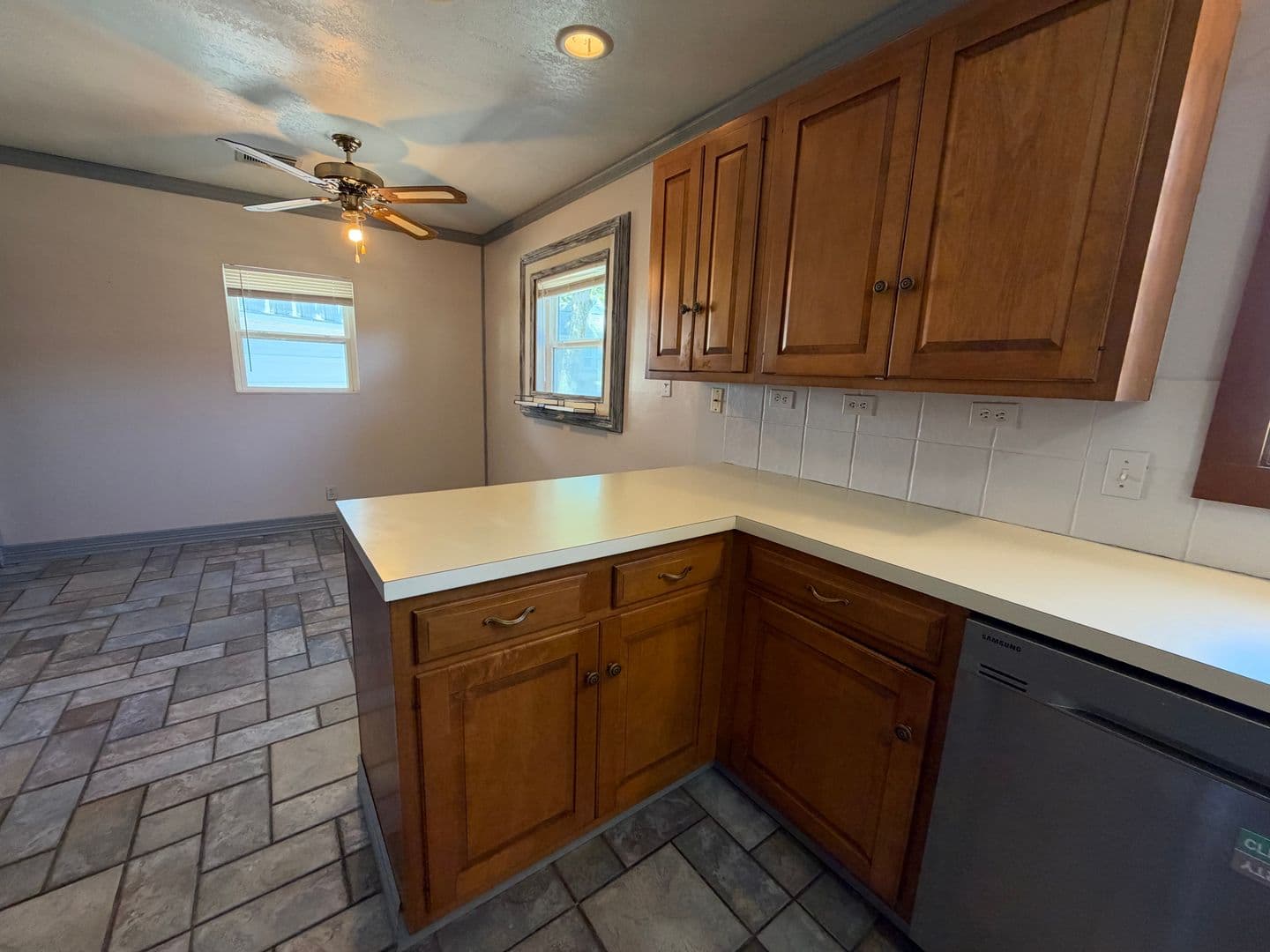 Tulsa House: 1208 S Florence Pl