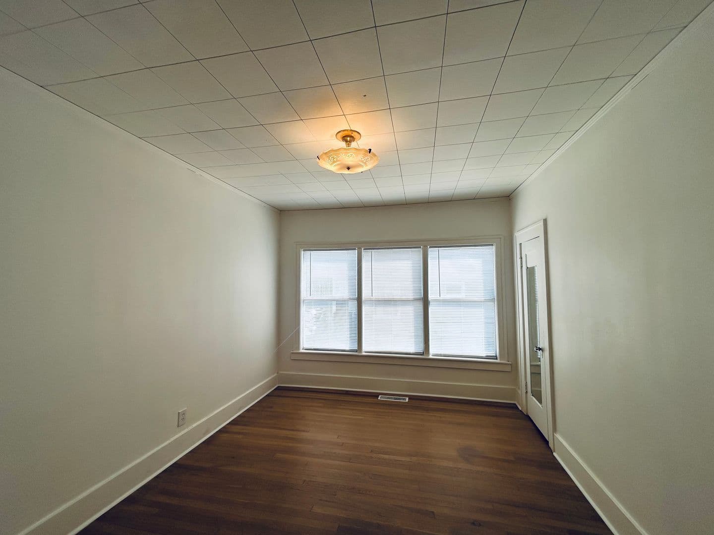 Tulsa House: 1020 S Quincy Ave