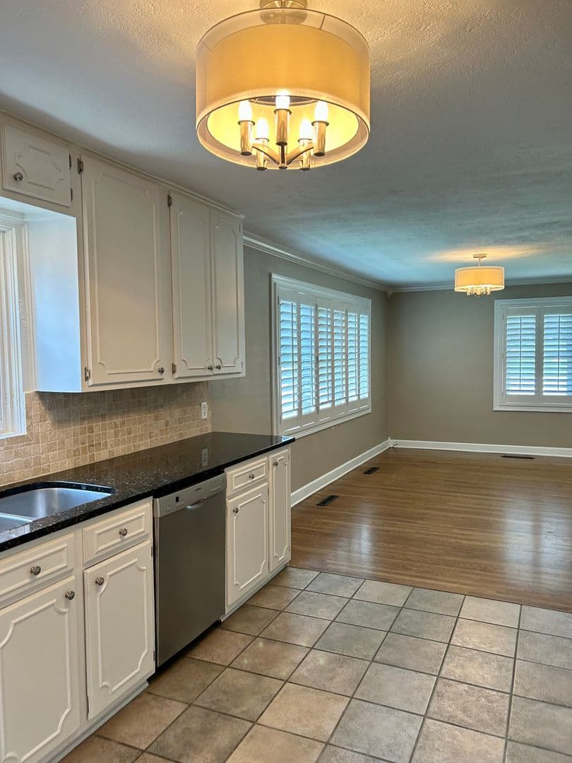 Tulsa House: 1648 E 36th St