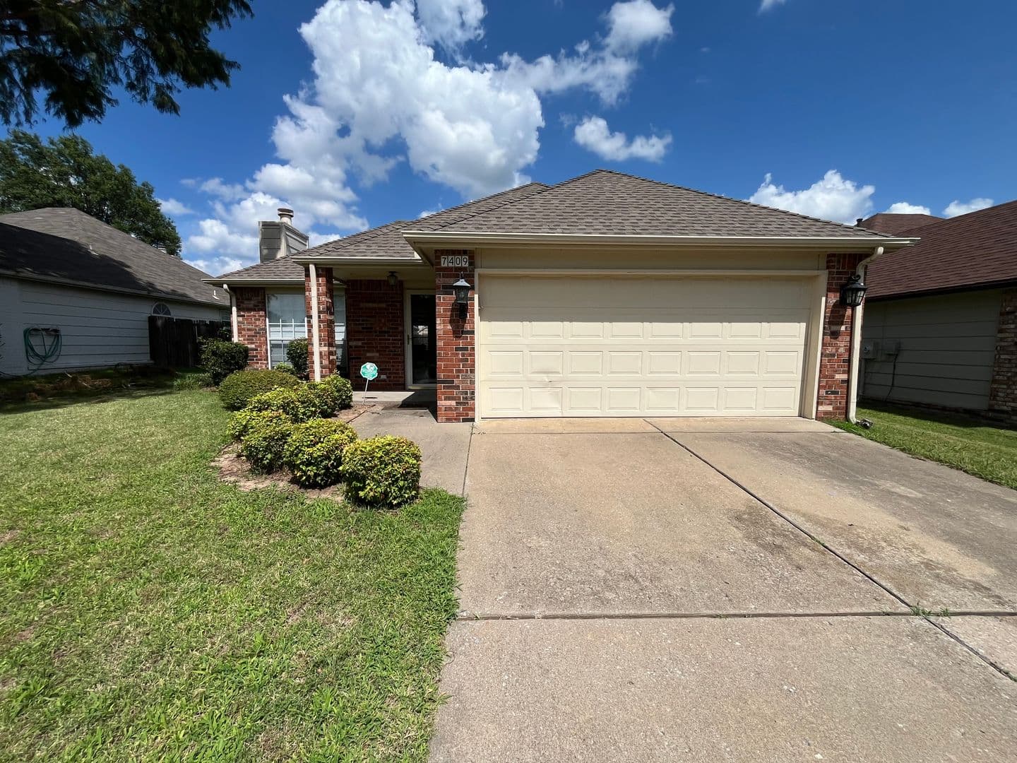 Tulsa House: 7409 S 93rd E Ave