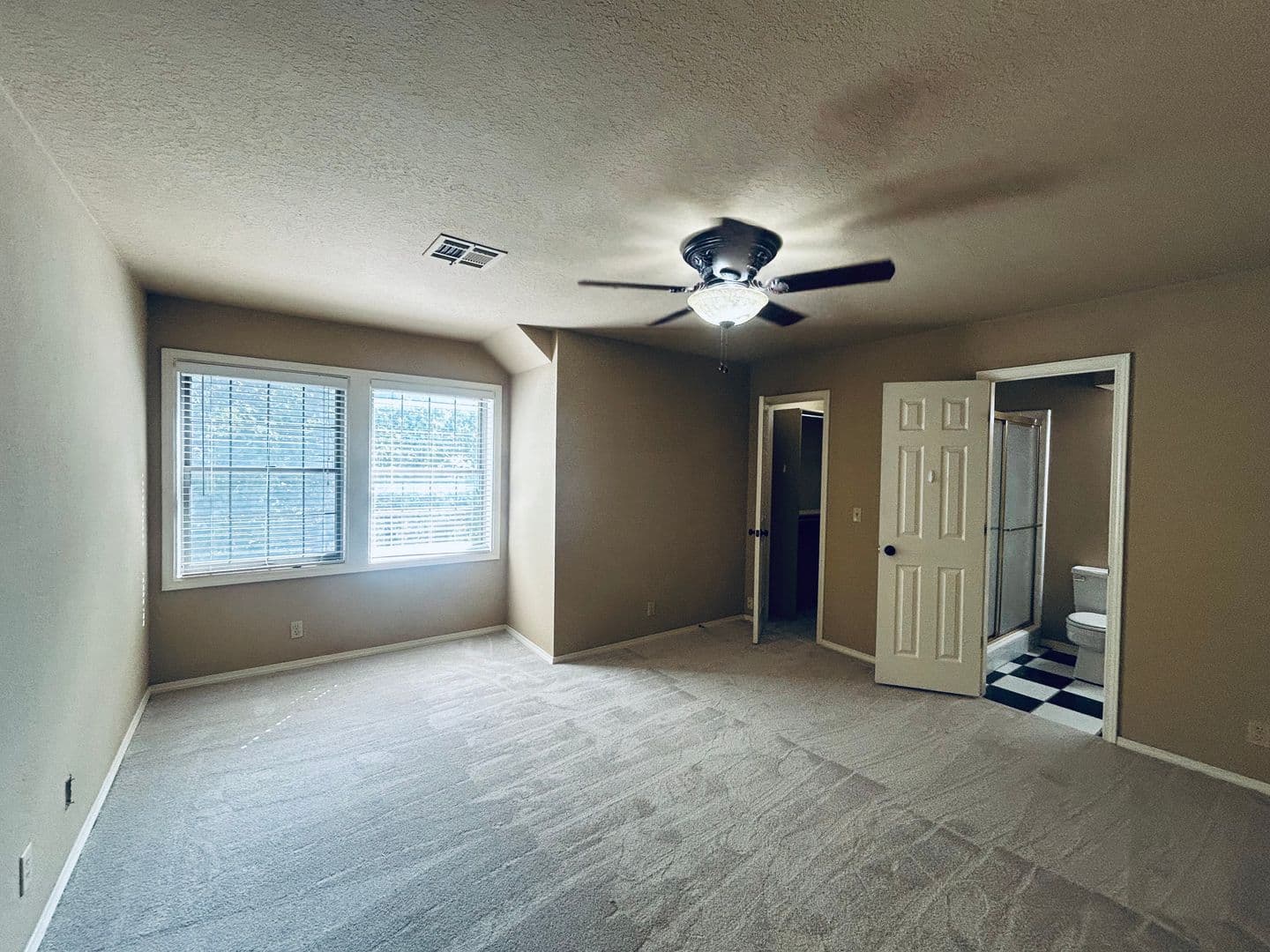 Tulsa House: 3622 E 87th Street