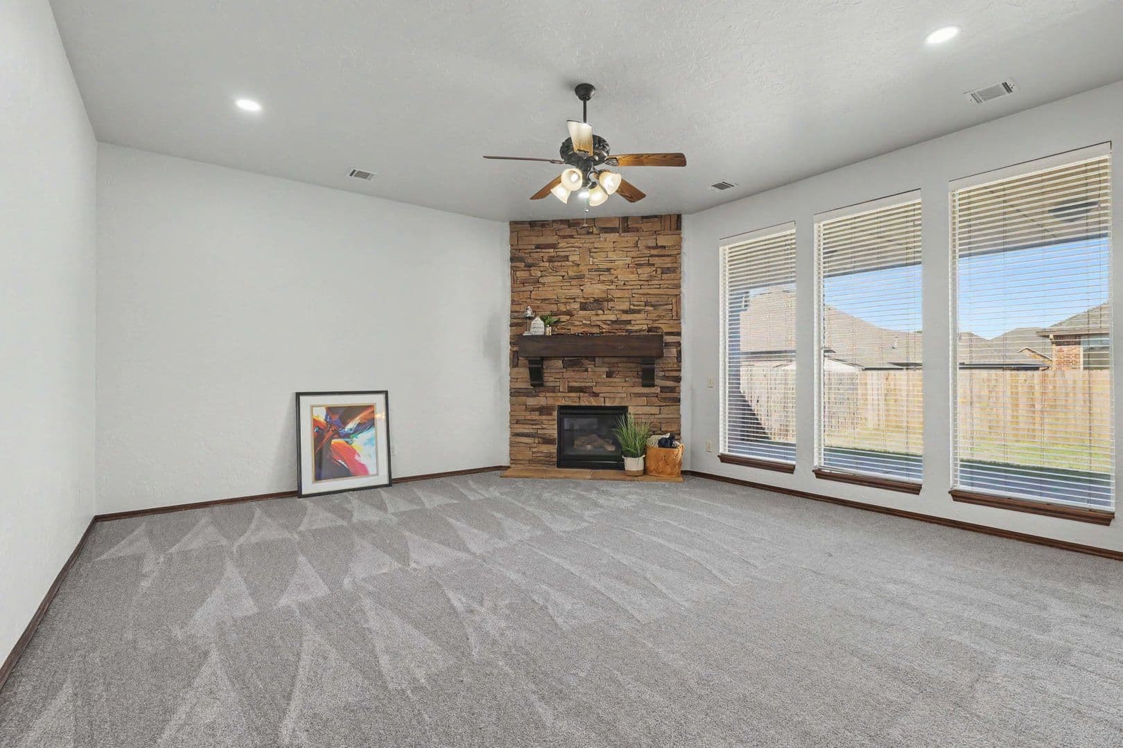 Moore House: 2709 SW 97th Cir.