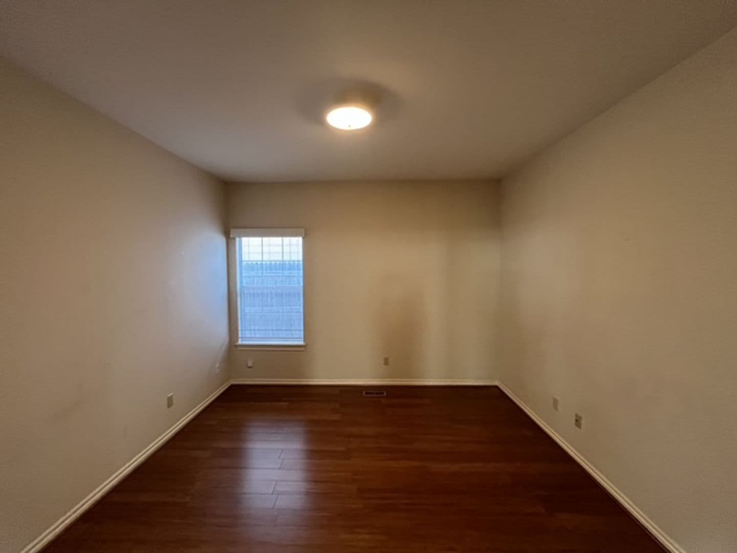 Tulsa House: 9146 S Florence Pl