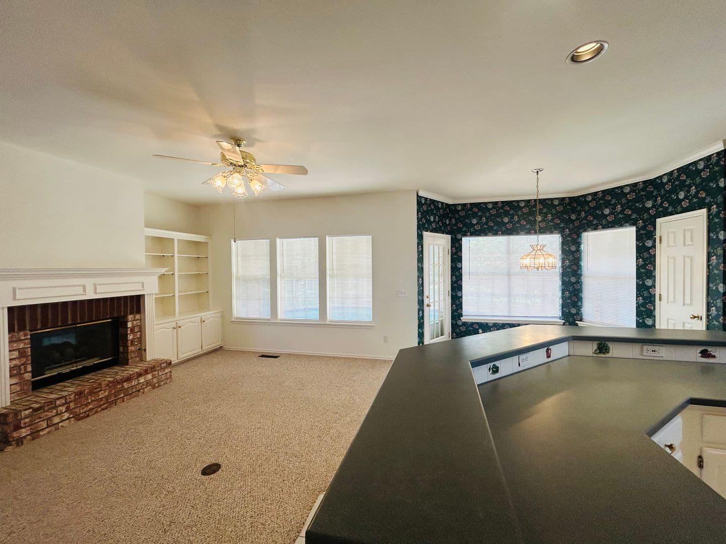 Tulsa House: 4930 E 88th Pl