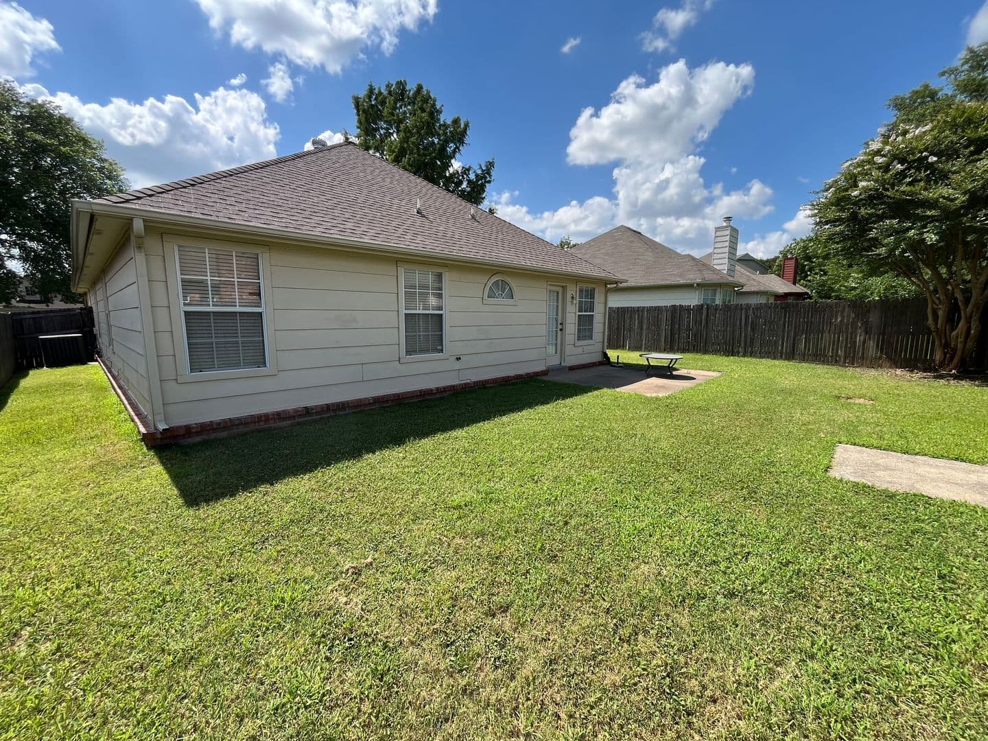 Tulsa House: 7409 S 93rd E Ave