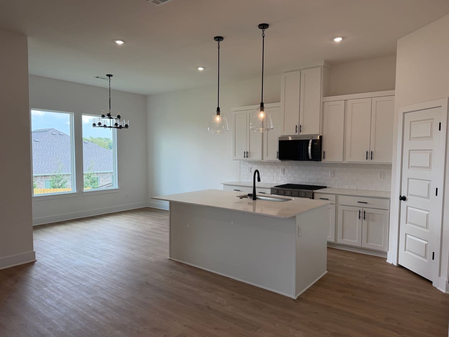Springdale House: 5231 Nicolas Avenue