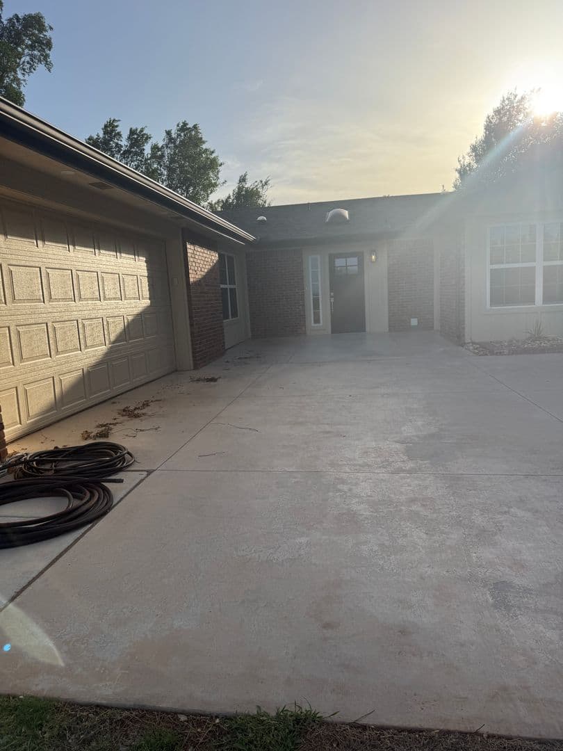 Edmond House: 14301 South Western Avenue
