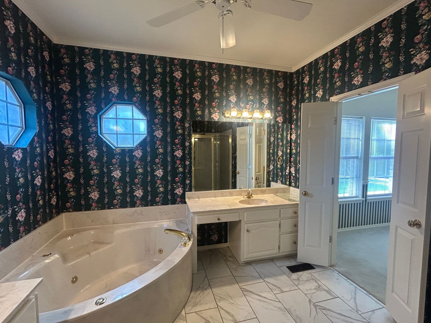 Tulsa House: 4930 E 88th Pl