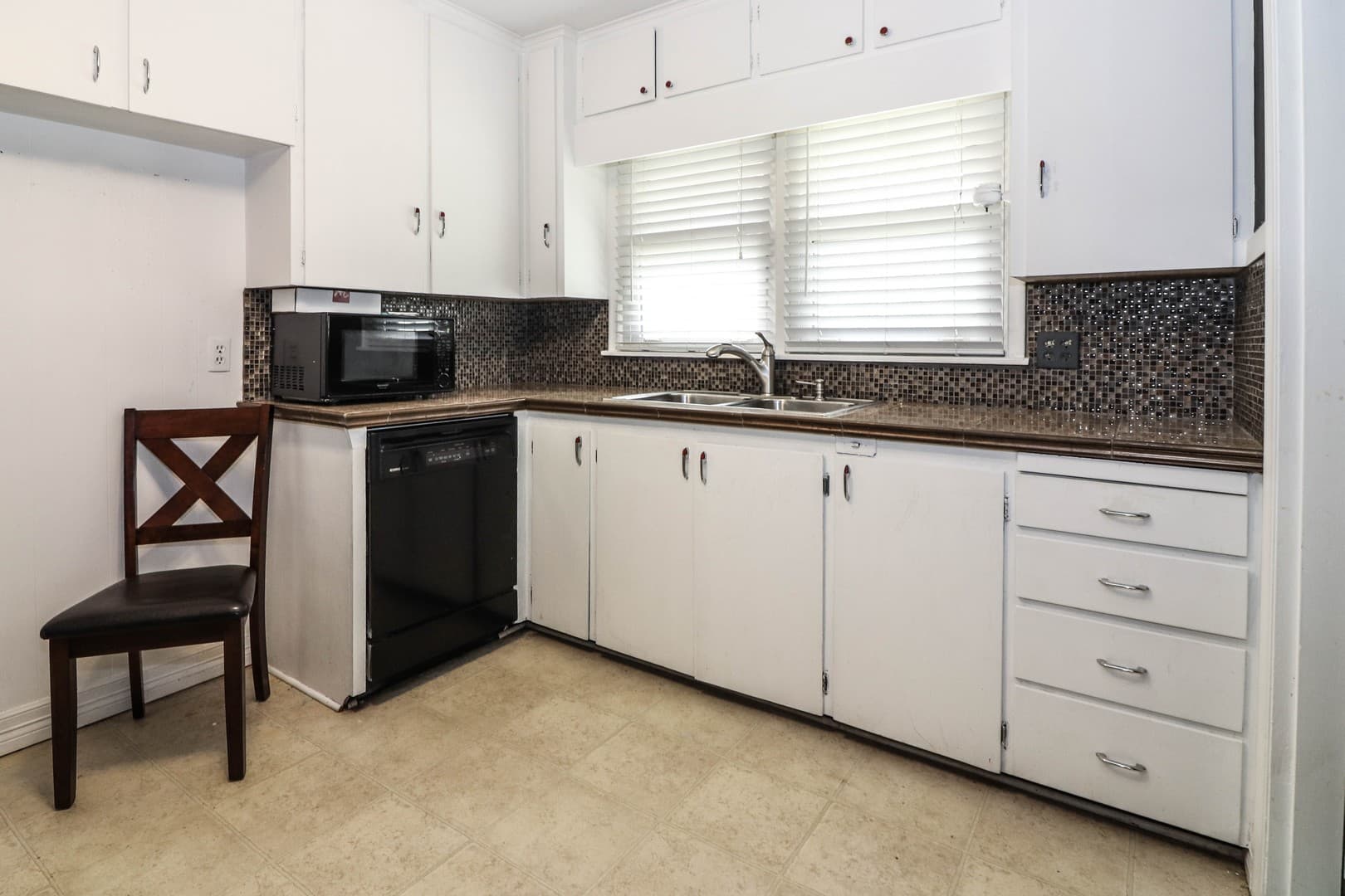 Tulsa House: 4172 S. Rockford Place