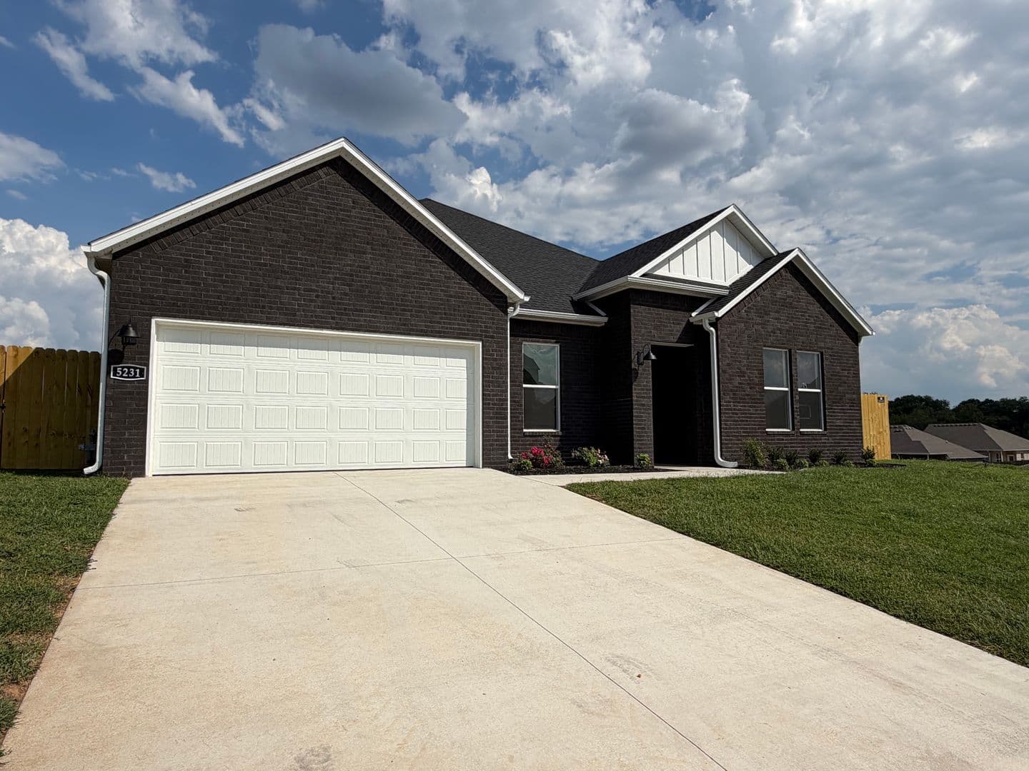 Springdale House: 5231 Nicolas Avenue