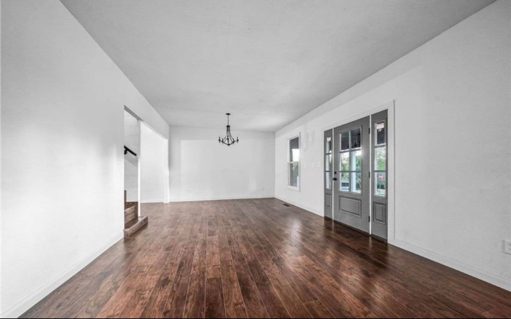 Van Buren House: 802 N 11 St