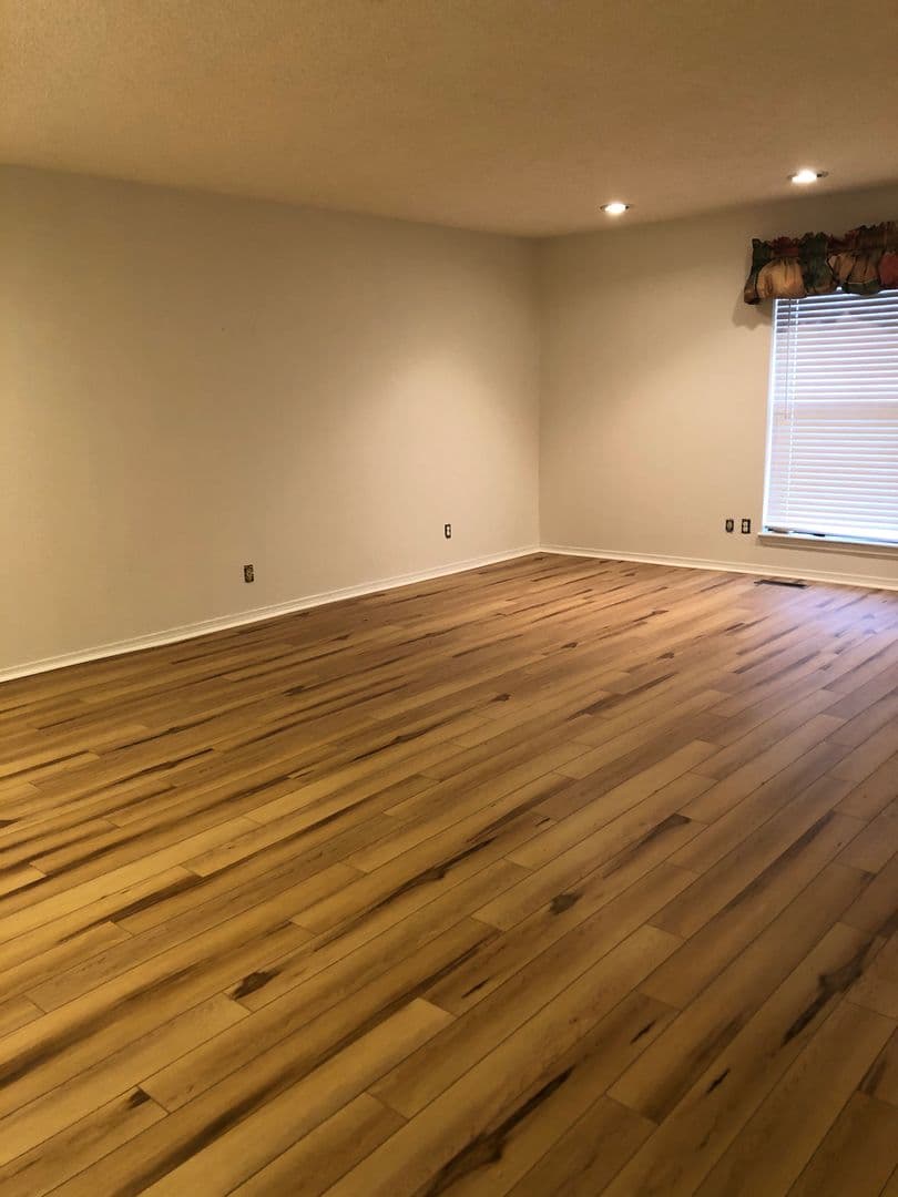Tulsa House: 6721 E. 87th Place