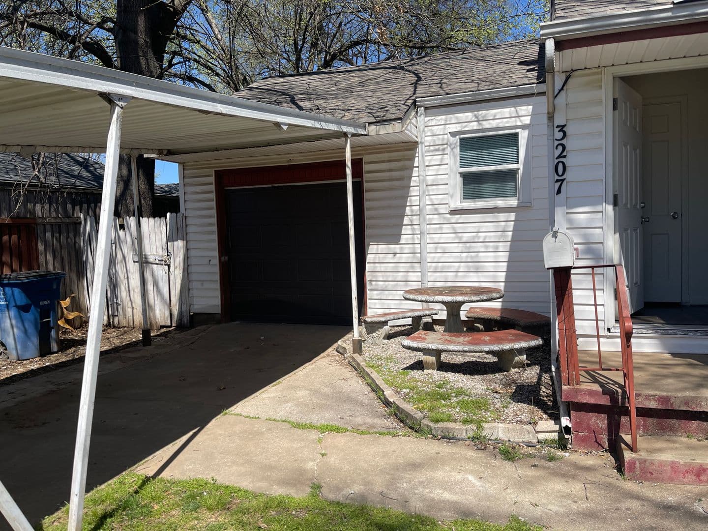 Tulsa House: 3207 E 29th St