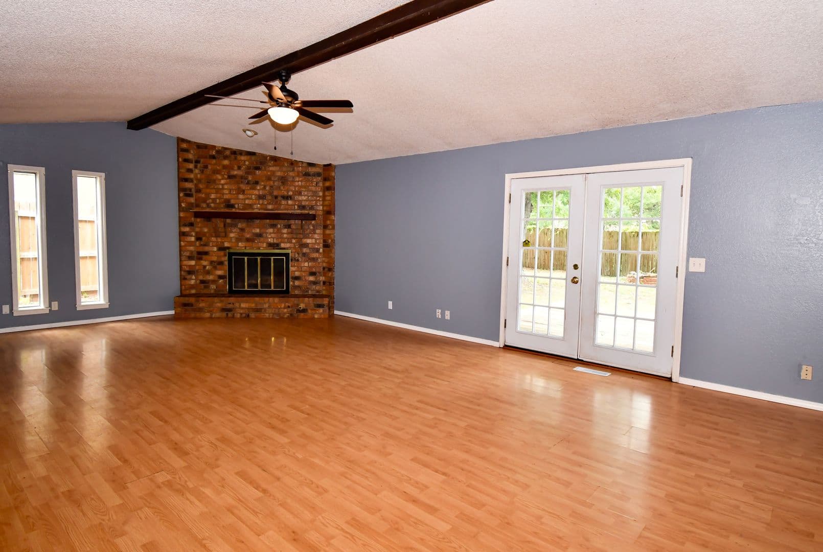 Broken Arrow House: 108 W Gulfport St