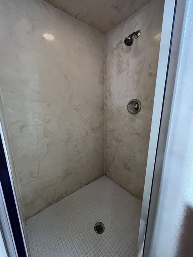 Tulsa House: 9146 S Florence Pl