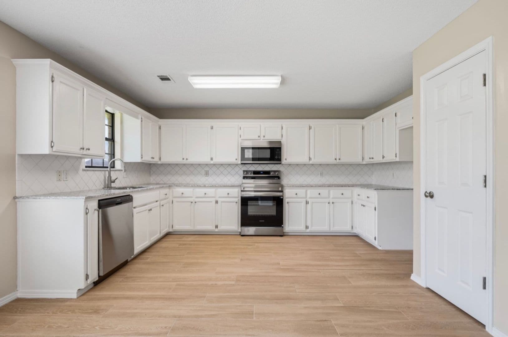Van Buren House: 2708 Azure Hills Drive