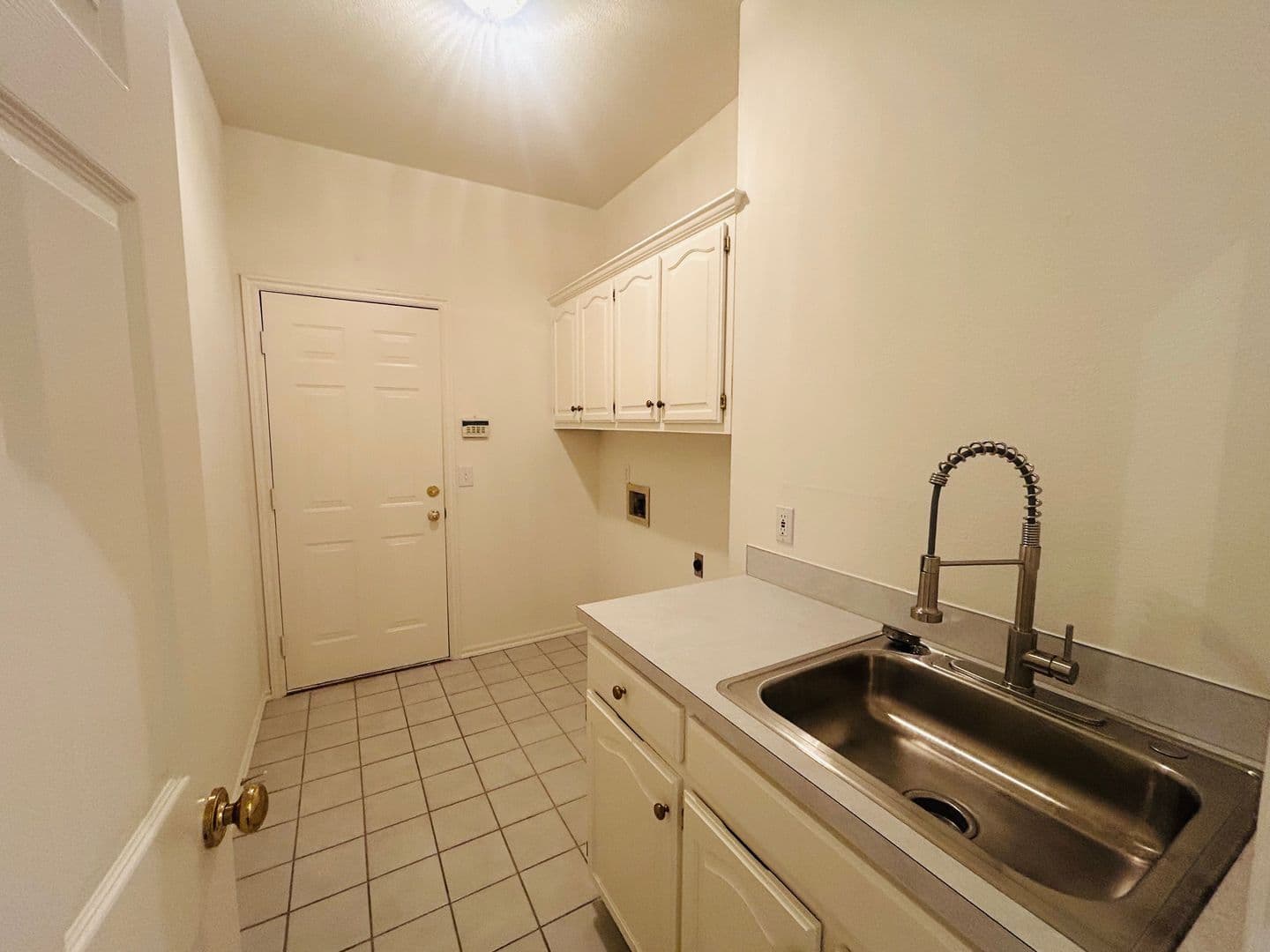 Tulsa House: 4930 E 88th Pl