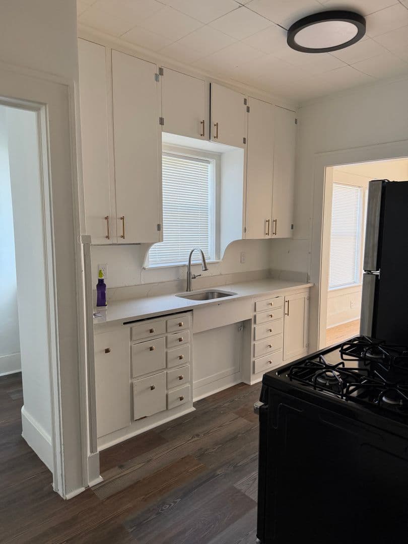 Tulsa House: 1020 S Quincy Ave