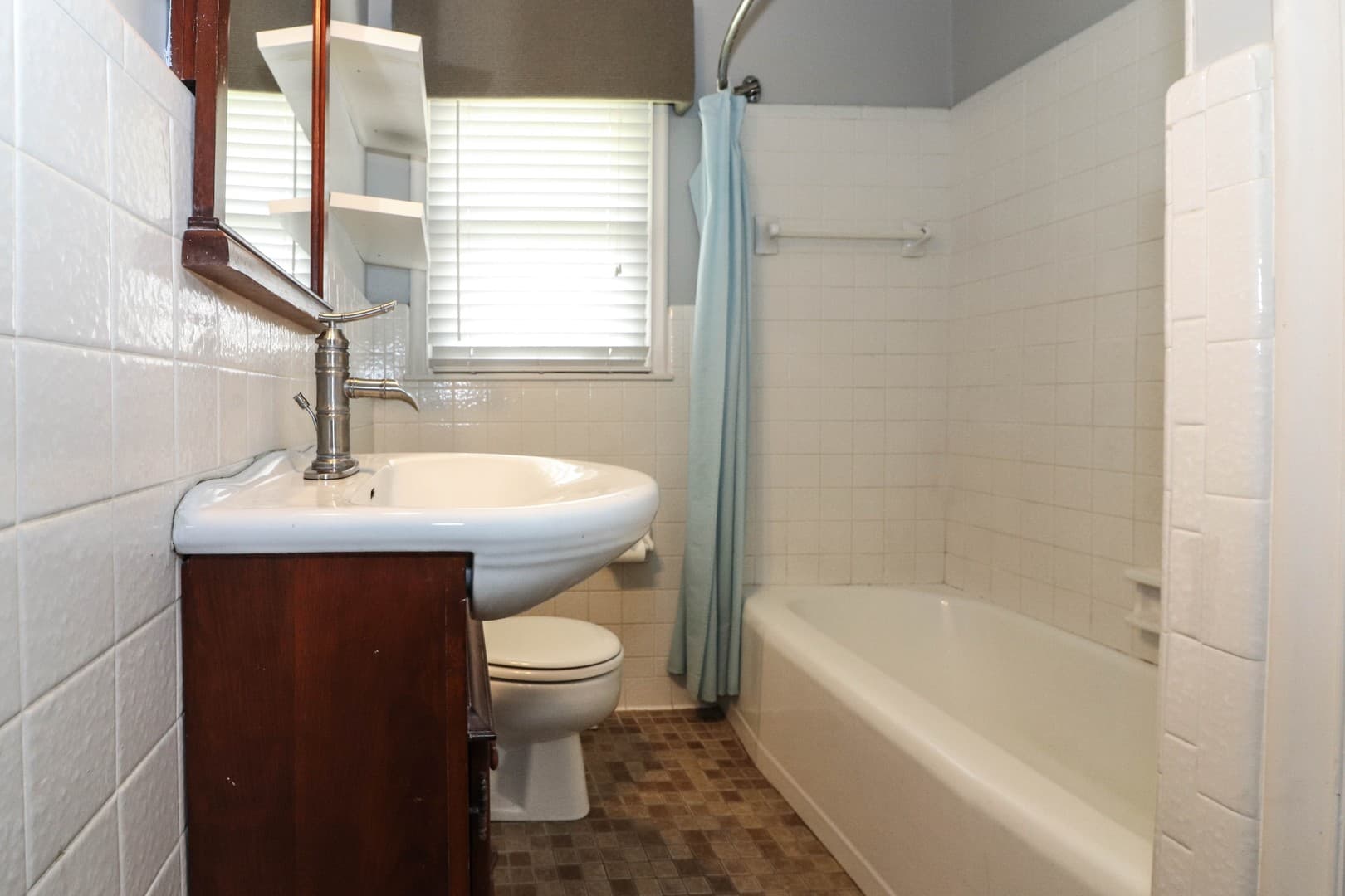 Tulsa House: 4172 S. Rockford Place