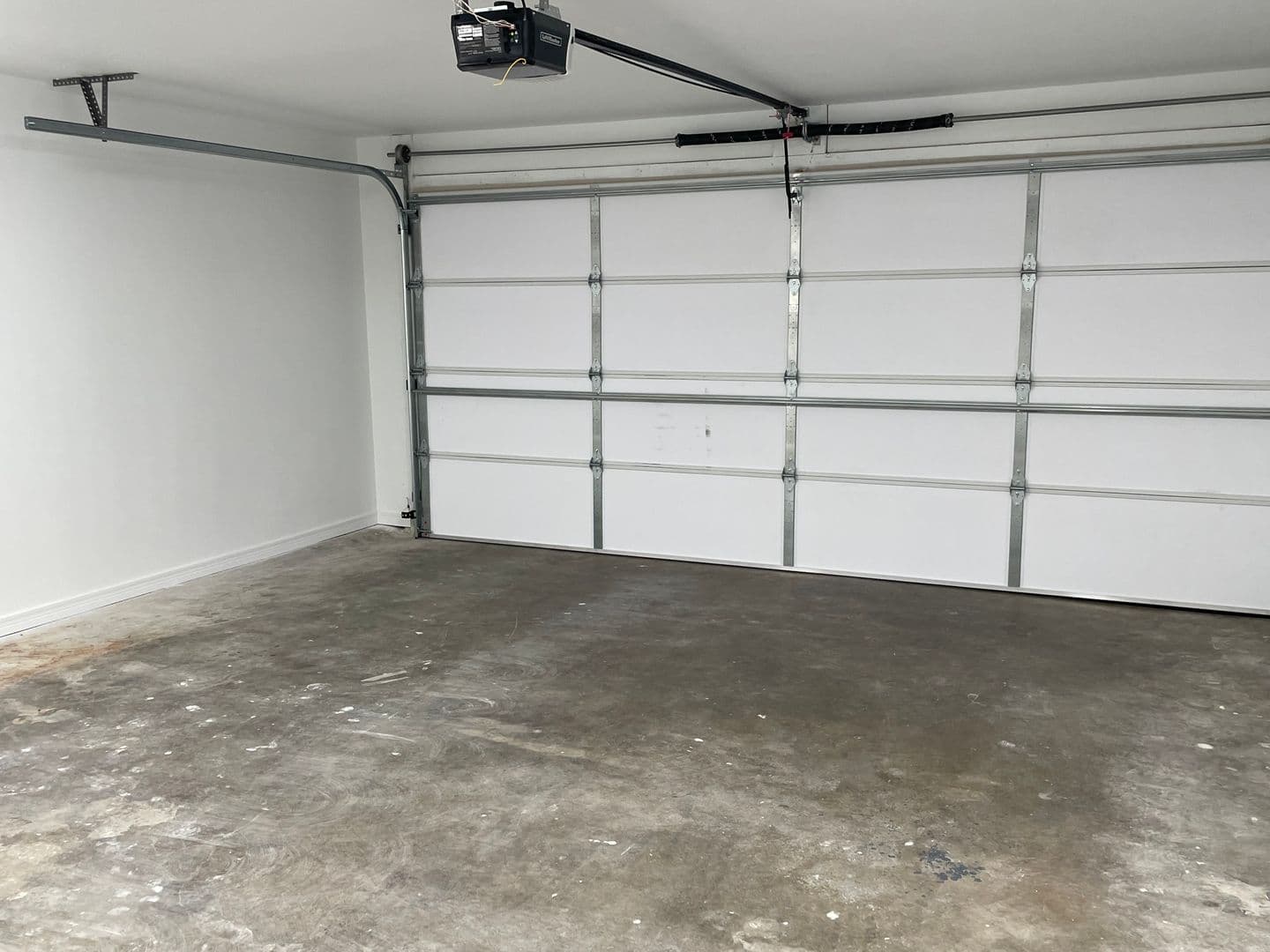 Springdale House: 3127 Riverside