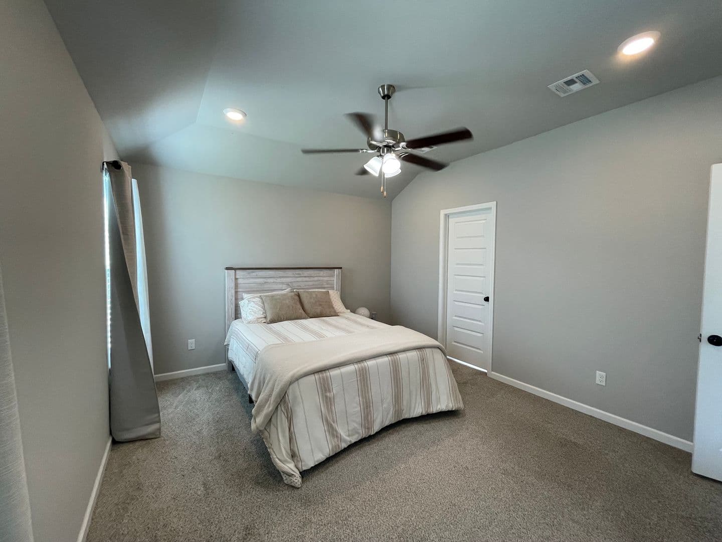 Broken Arrow House: 3721 N 39th St