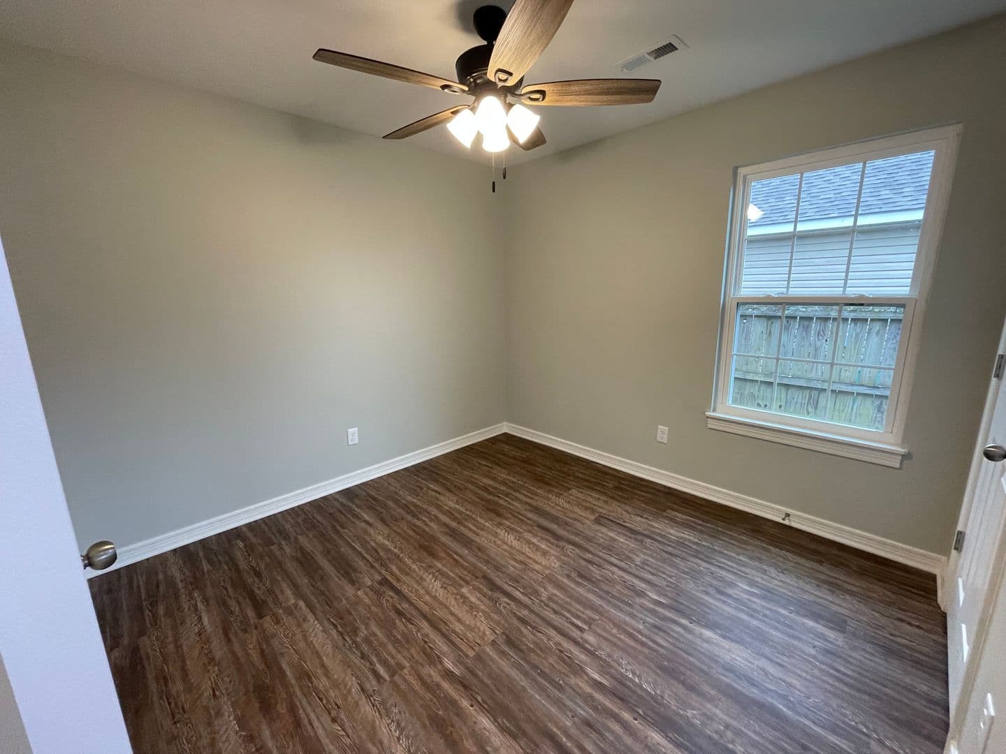 Springdale House: 3127 Riverside