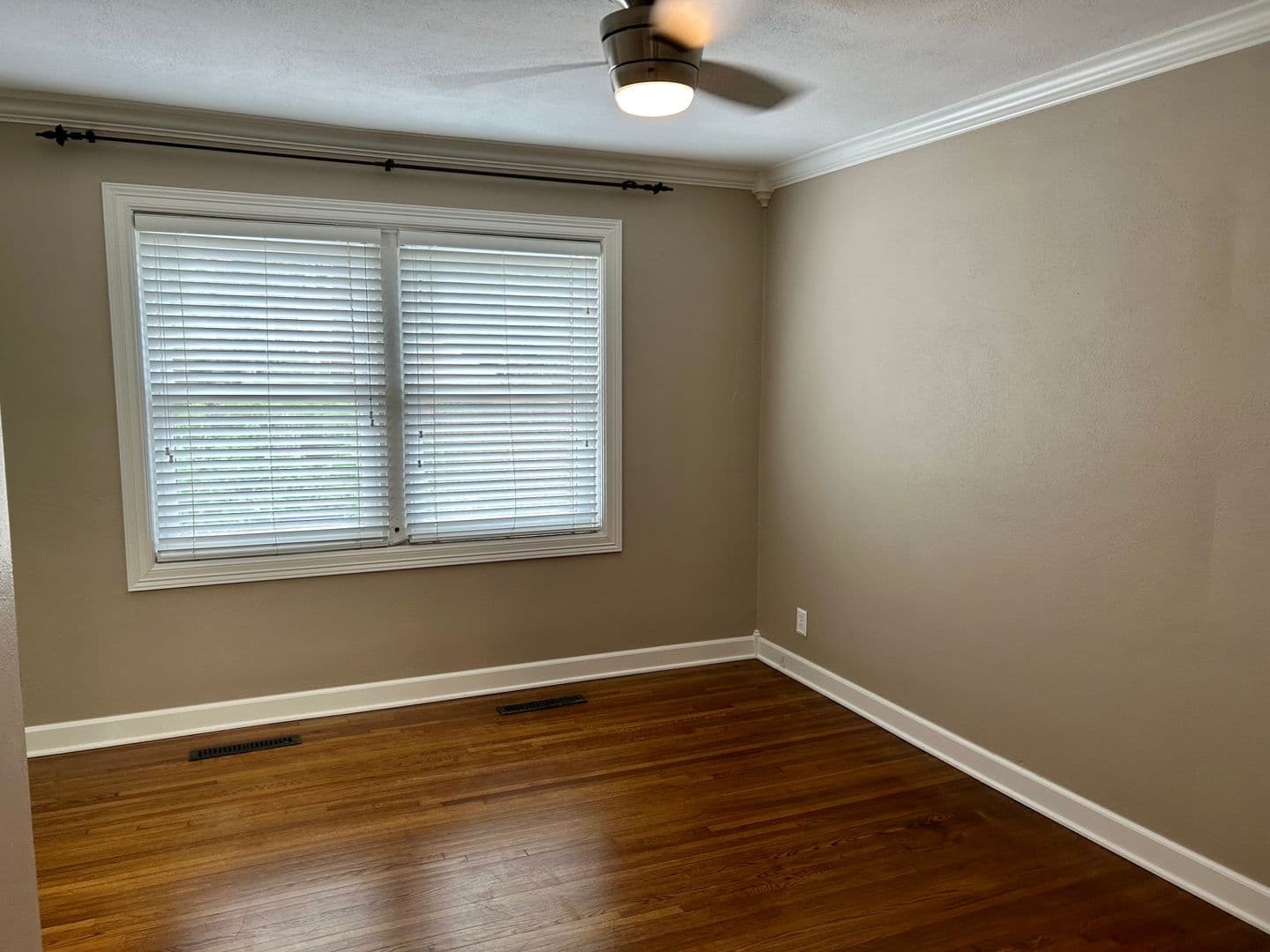 Tulsa House: 1648 E 36th St