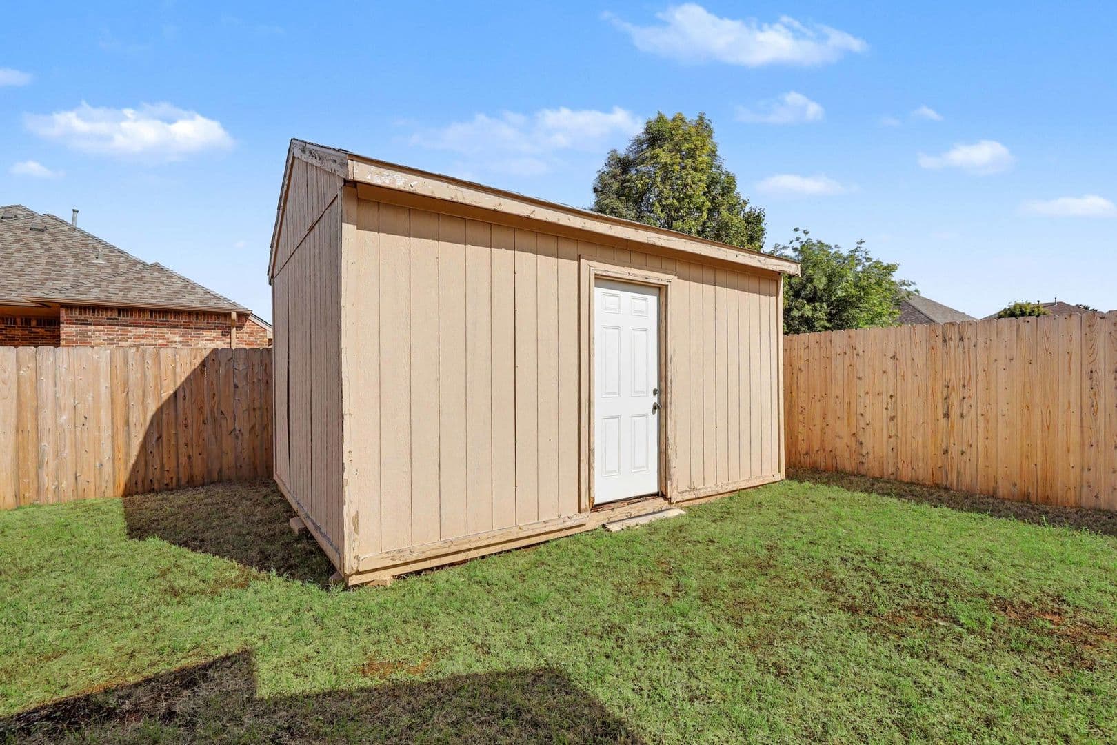 Moore House: 2709 SW 97th Cir.