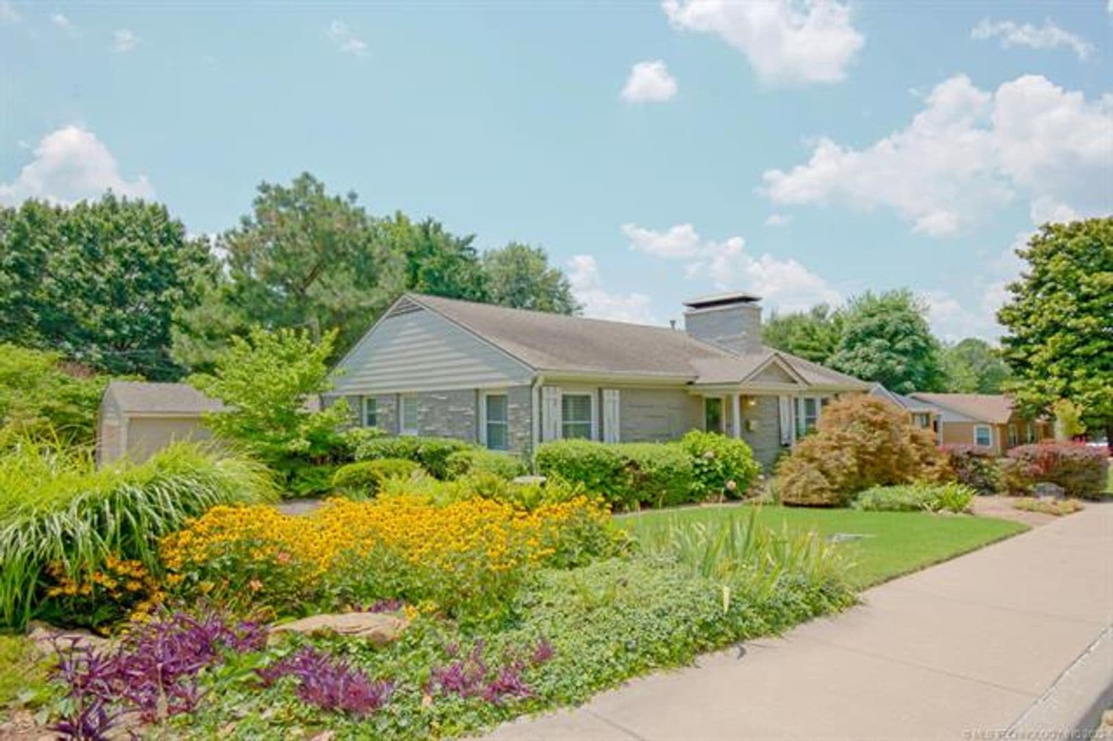 Tulsa House: 1648 E 36th St