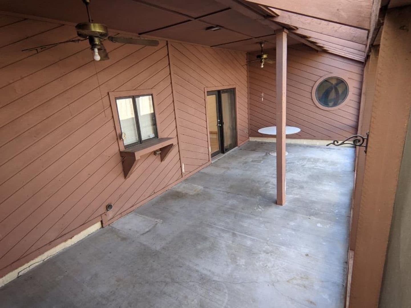 Tulsa House: 6721 E. 87th Place