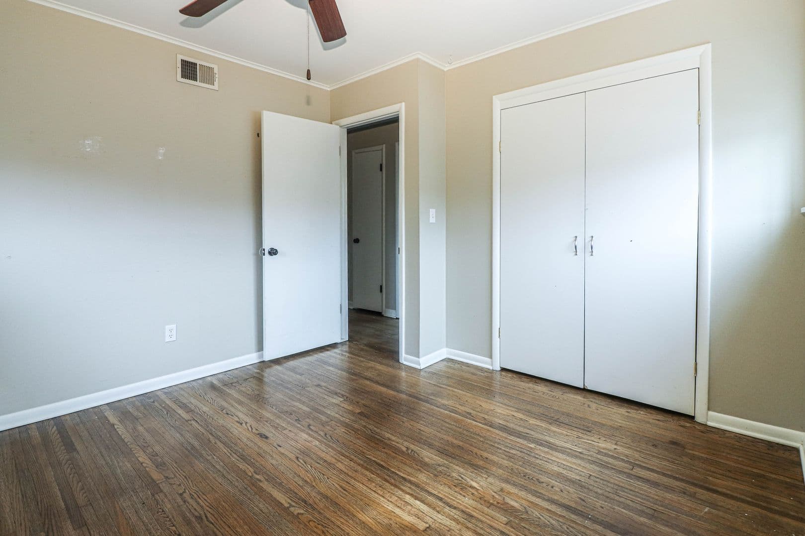 Tulsa House: 2914 S 74th E Ave