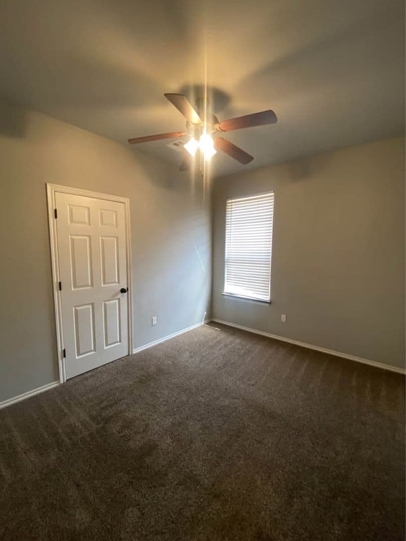 El Reno Multiplex: 1846 Cypress Ln