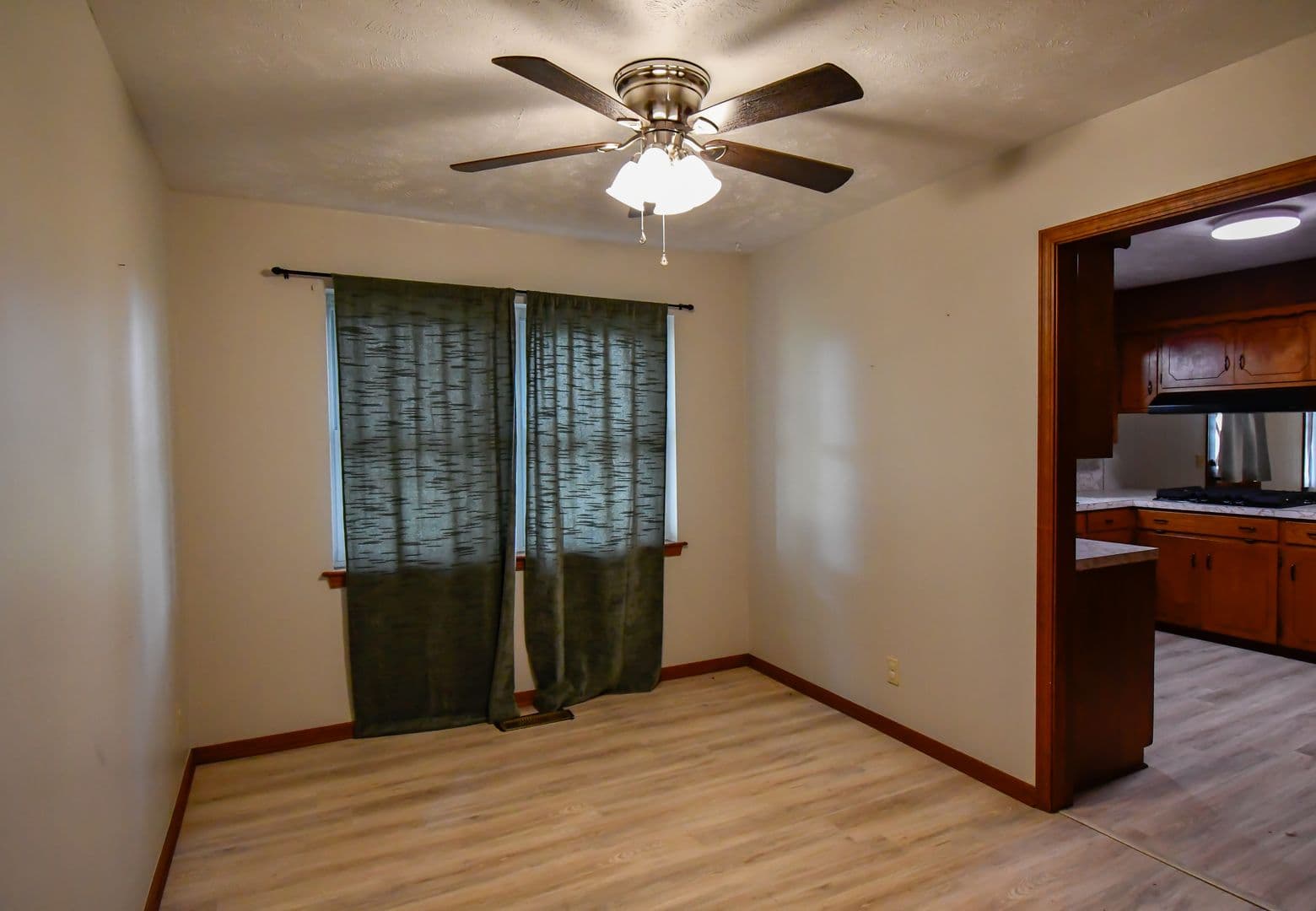 Bixby House: 8408 E 125th St