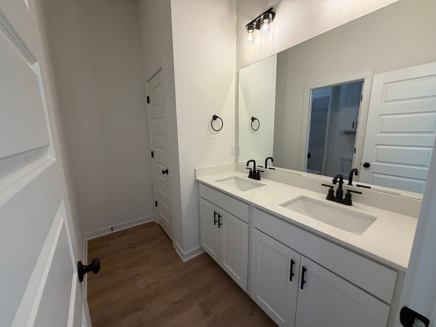 Springdale House: 5231 Nicolas Avenue