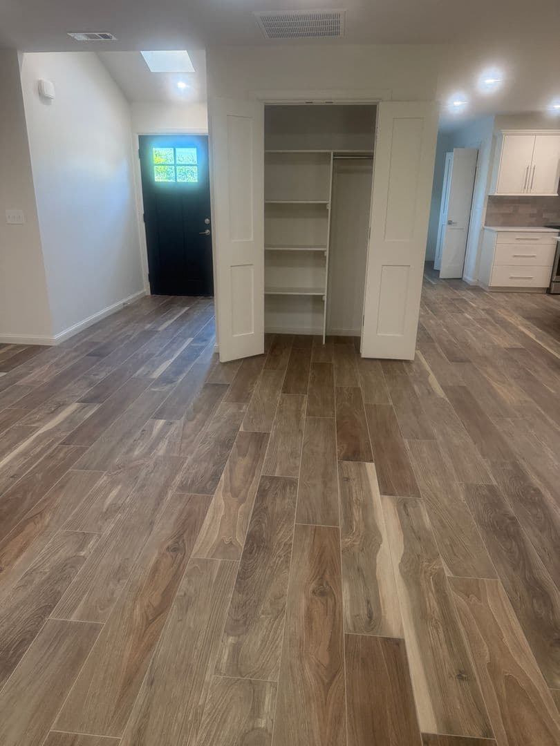Edmond House: 14301 South Western Avenue