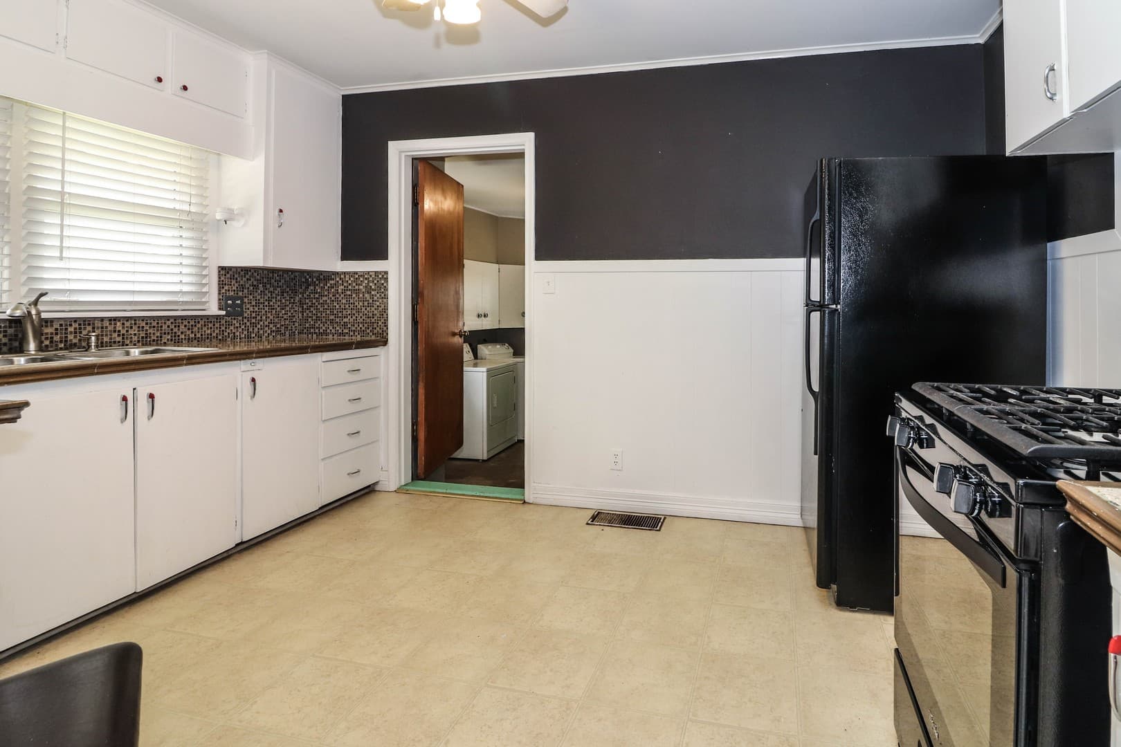 Tulsa House: 4172 S. Rockford Place