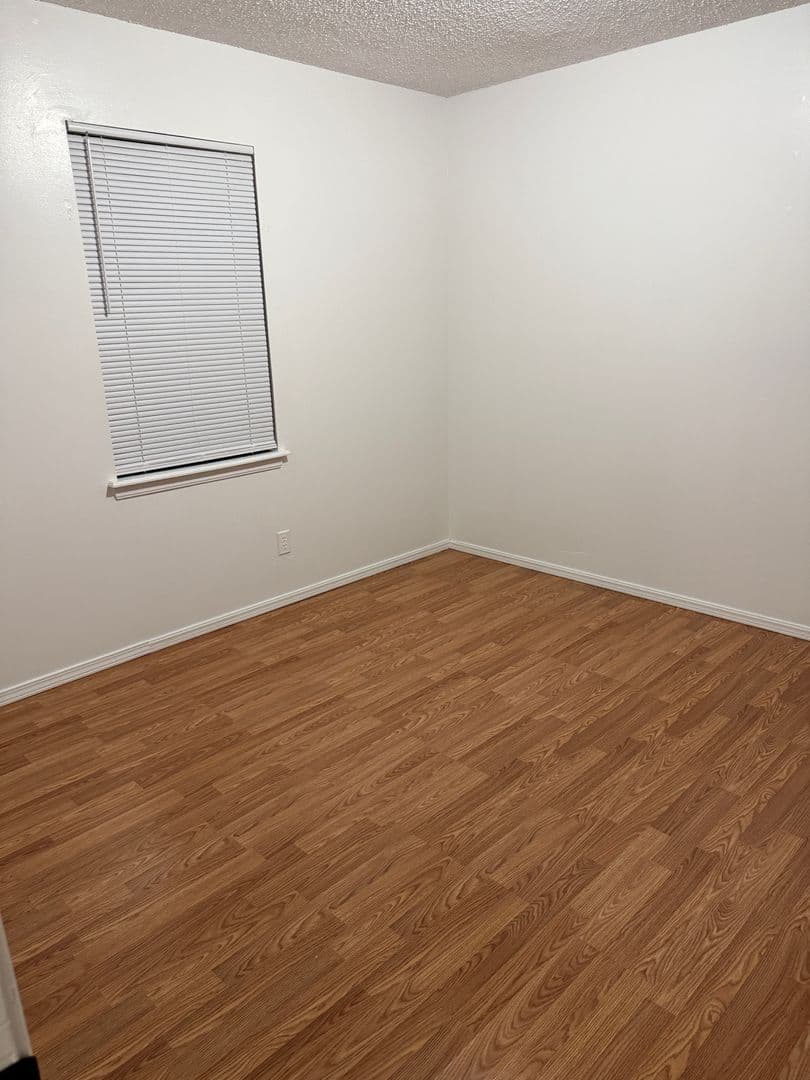 Oklahoma City House: 1104 NW 104th Ter