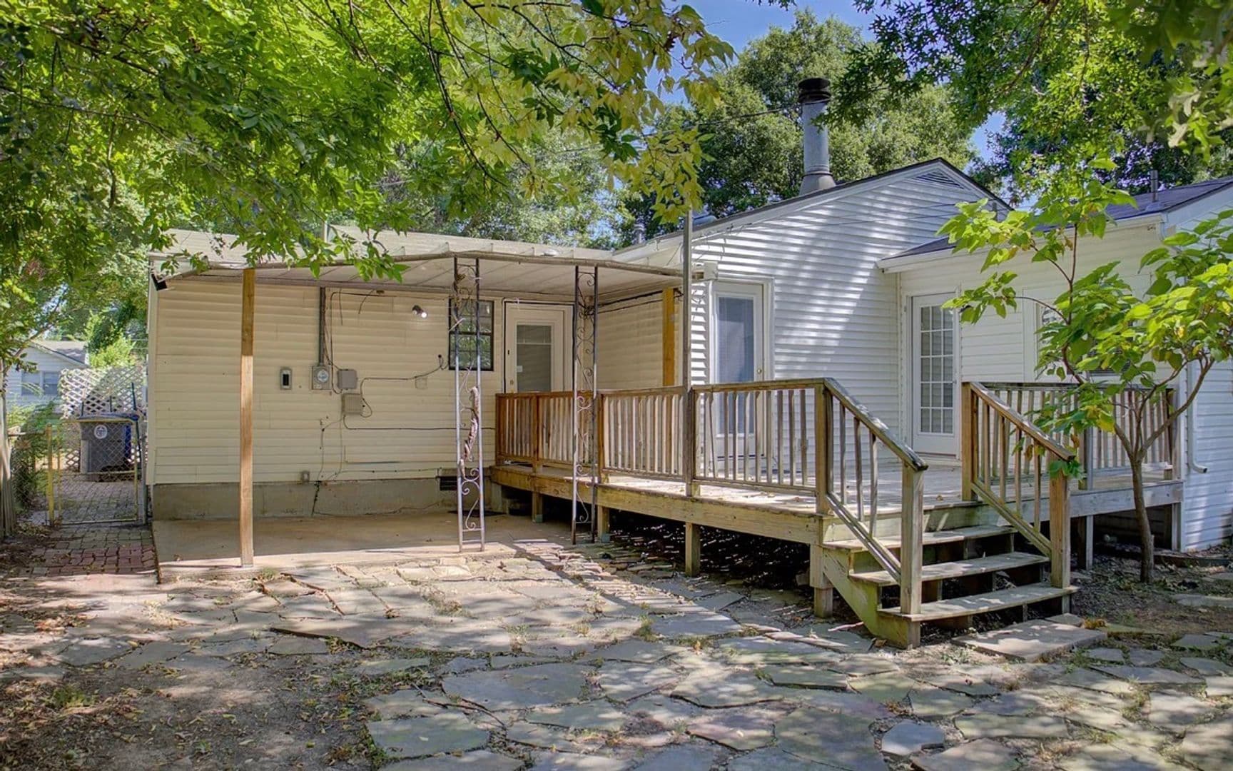 Tulsa House: 3922 E 34th St
