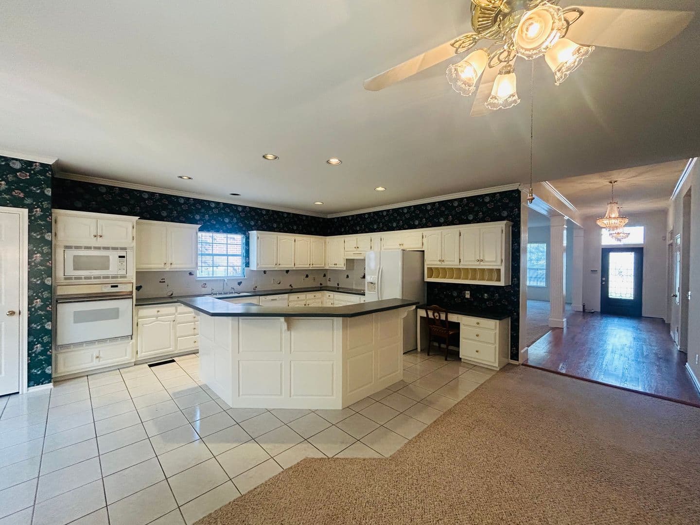Tulsa House: 4930 E 88th Pl