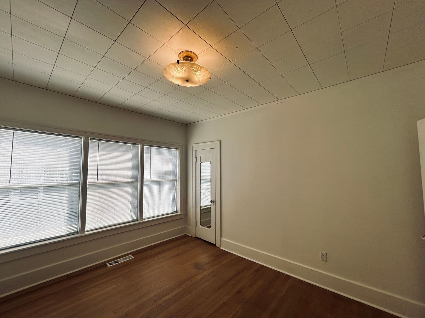 Tulsa House: 1020 S Quincy Ave