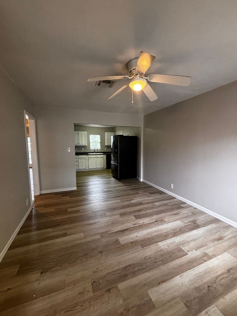 Tulsa House: 5518 E 2nd St