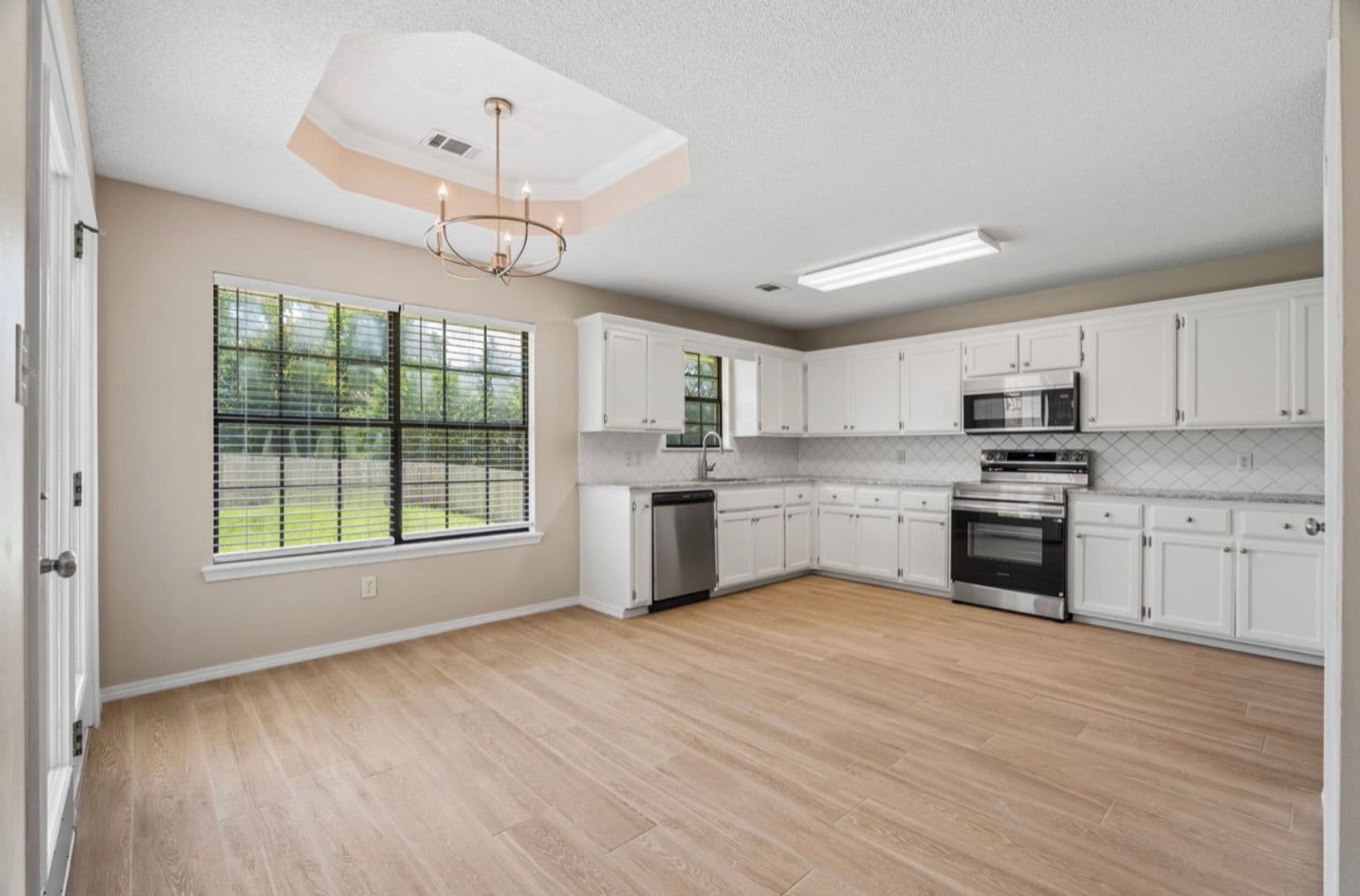 Van Buren House: 2708 Azure Hills Drive