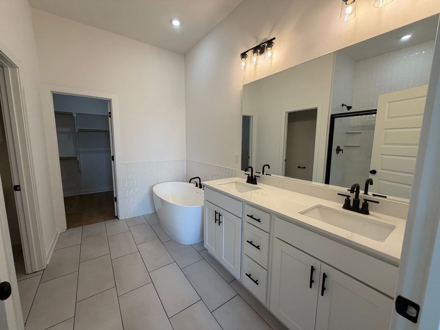 Springdale House: 5231 Nicolas Avenue