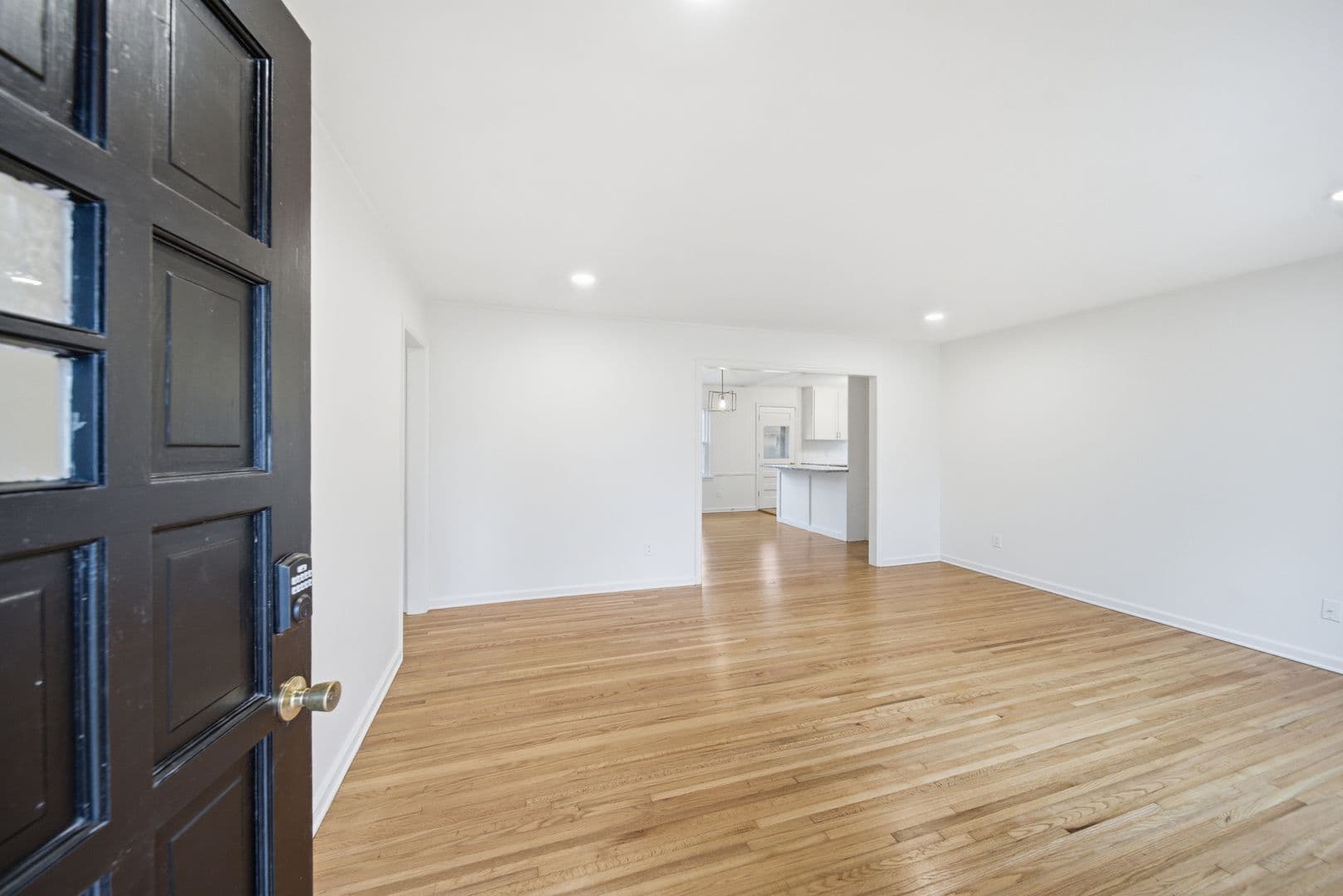Tulsa House: 1348 E 45th Pl